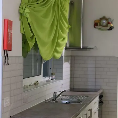 32 Maisonette Lägenhet