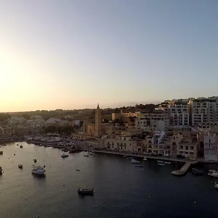 32 Maisonette Apartman Marsaskala